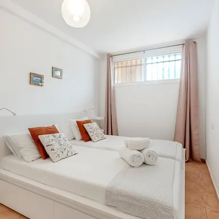 Beautifull Residencial Albatros By Paramount Holidays Costa Adeje  Exterior photo